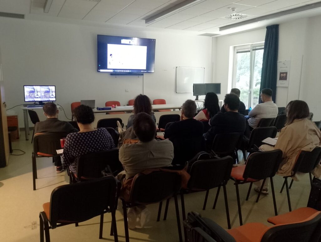 PHOTO 2025 11 13 08 33 53 07